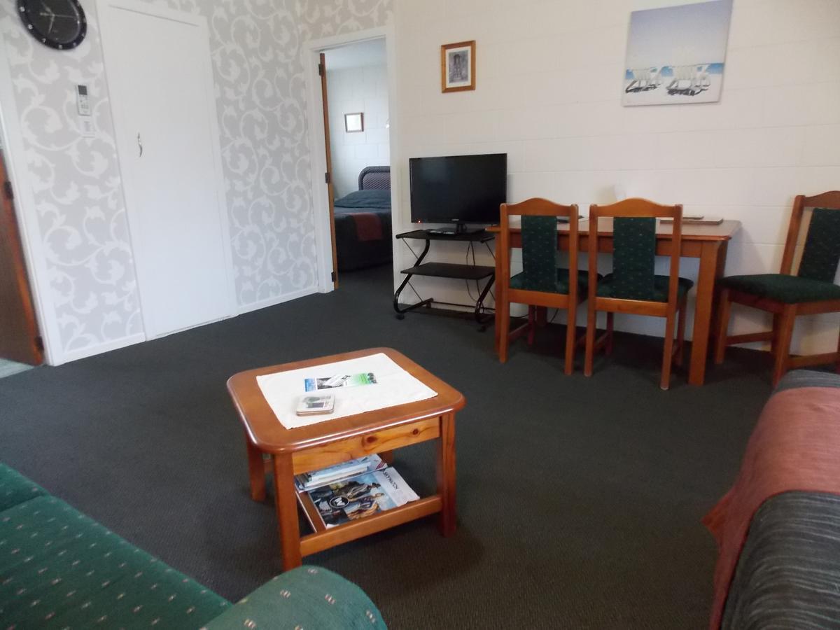 Rangiora Lodge Motel Экстерьер фото